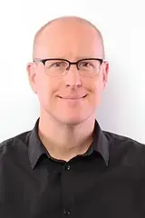 Porträtt på Christian Asker.